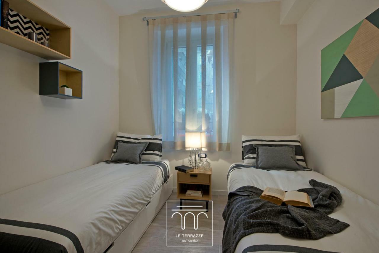 Ferienwohnung Le Terrazze Sul Cortile Salerno Exterior foto