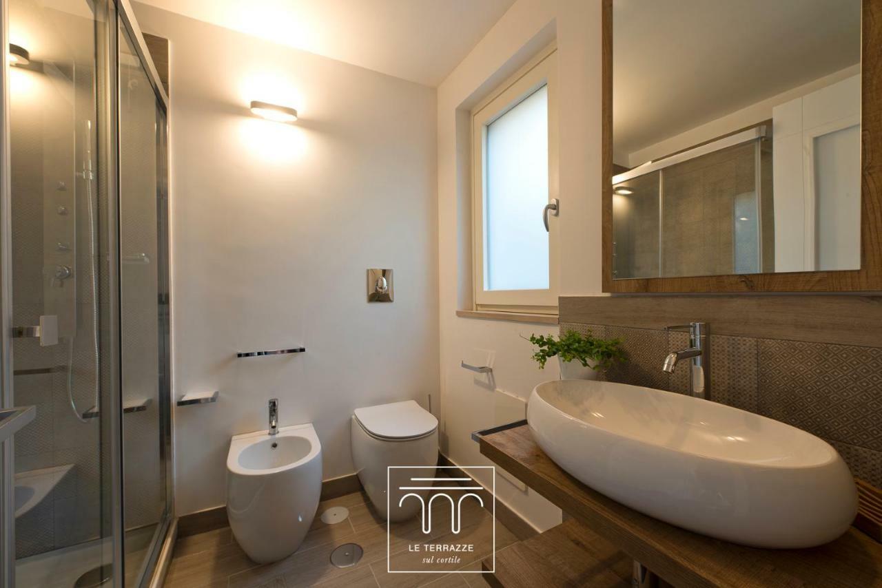 Ferienwohnung Le Terrazze Sul Cortile Salerno Exterior foto